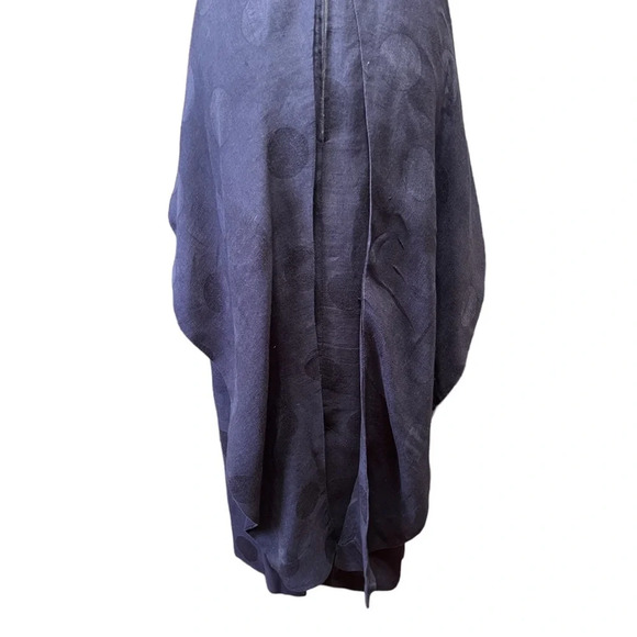 DORA Vintage Linen Open-Back Peplum Dress - Picture 8 of 9